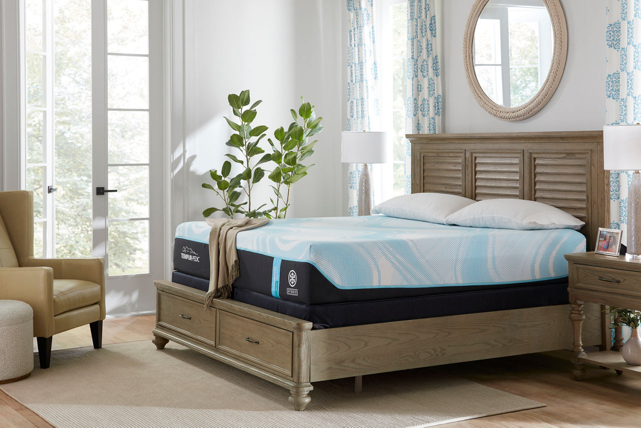 Luxe Breeze Medium Hybrid Mattress